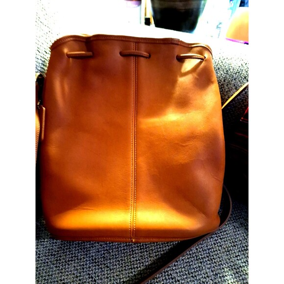 COACH VINTAGE  DRAWSTRING BONE LEATHER SLIM BUCKET BAG  NEW‎ - Picture 3 of 11